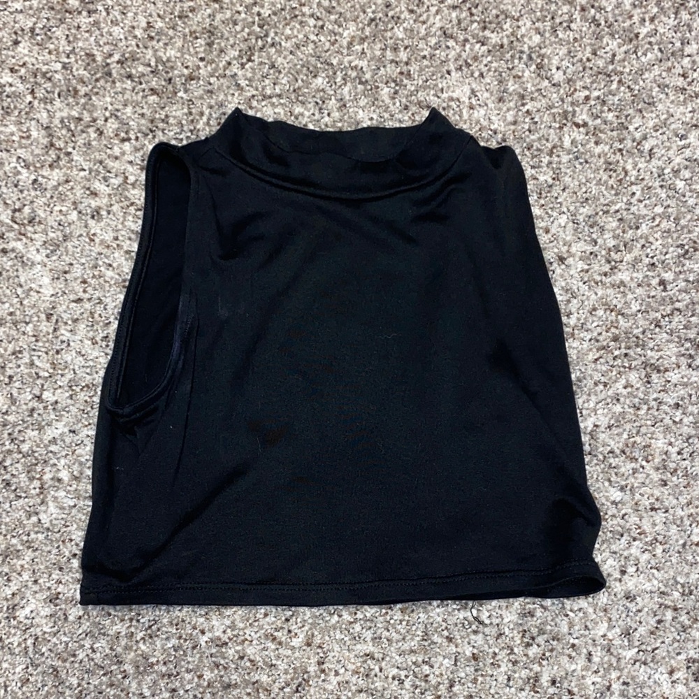 Black Sleeveless Women's Top